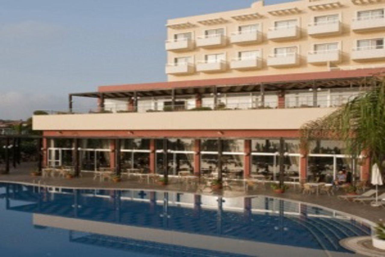 Sentido Kouzalis Beach Hotel Protaras Buitenkant foto