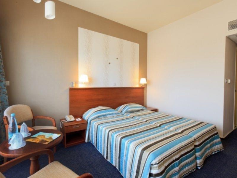 Sentido Kouzalis Beach Hotel Protaras Buitenkant foto