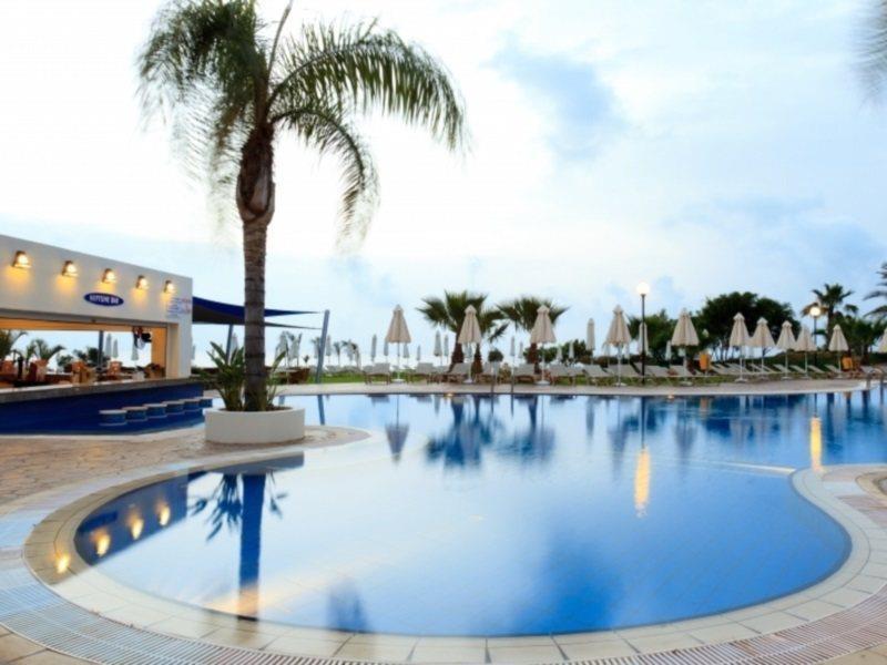 Sentido Kouzalis Beach Hotel Protaras Buitenkant foto