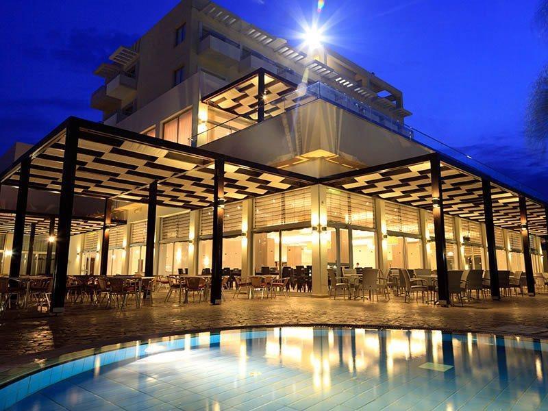 Sentido Kouzalis Beach Hotel Protaras Buitenkant foto