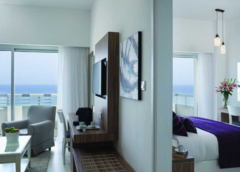 Sentido Kouzalis Beach Hotel Protaras Buitenkant foto